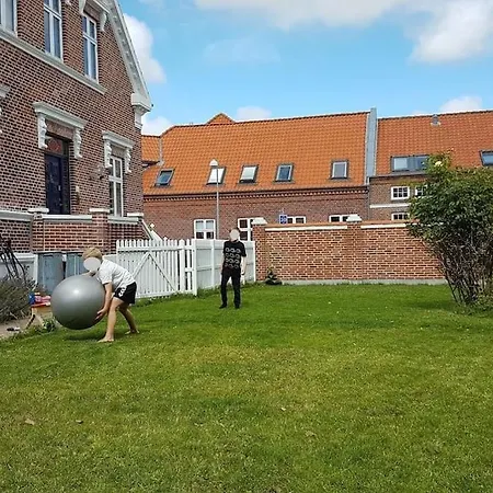 Villa Vidunderligt I Den Gamle Del Af Ringkøbing