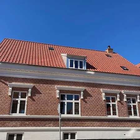 Villa Vidunderligt I Den Gamle Del Af Ringkøbing